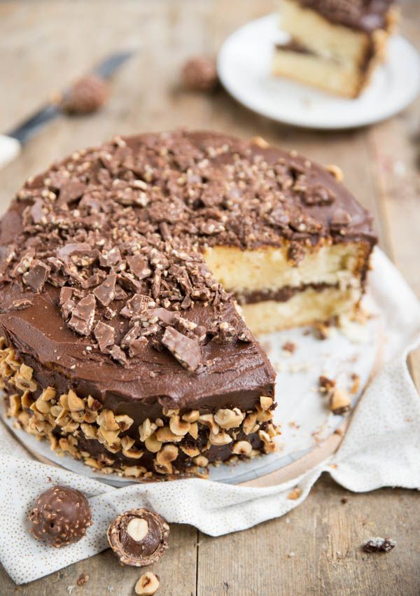 Ferrero Rocher taart - Brenda Kookt Snelle chocoladetaart