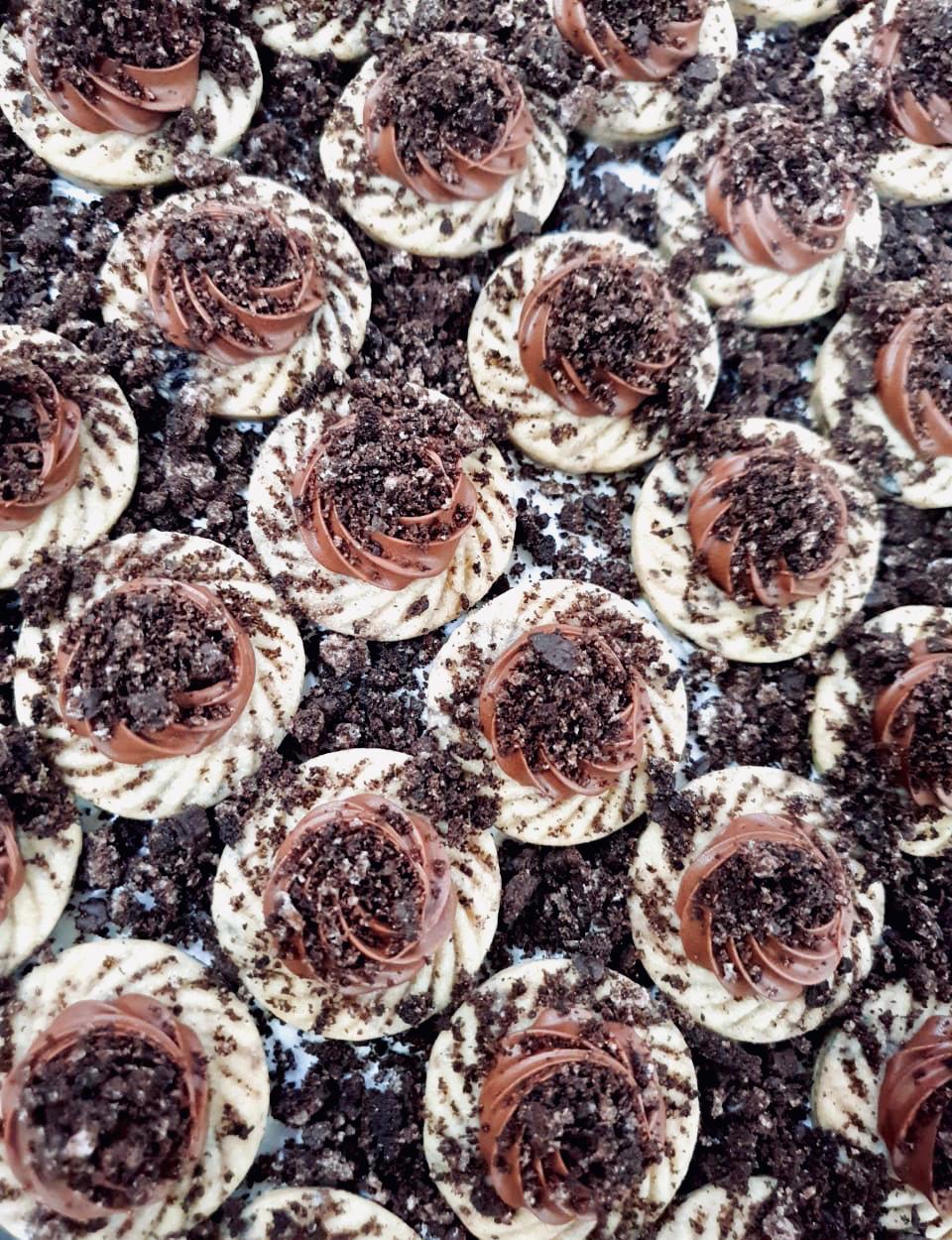 Oreo Nutella Tarts - Tella Pops